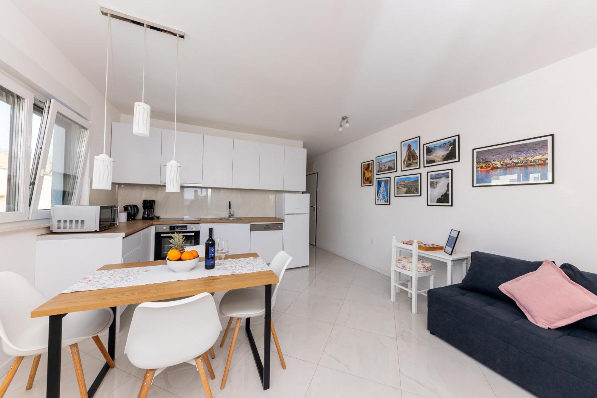 Apartament Sore *